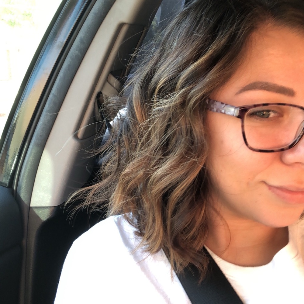 Meet your Posher, Victoria